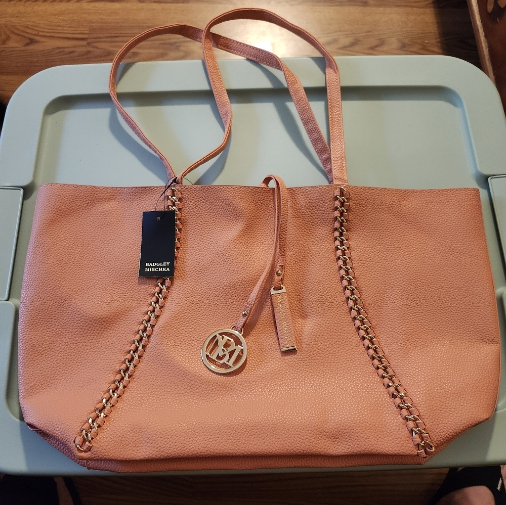 NWT Badgley Mischka coral tote